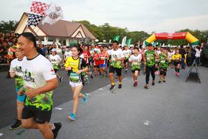 BIB: 
                            <button type="button" onclick="openModal(3530707)" class="btn btn-primary btn-sm float-right btn-popup" data-toggle="modal" data-target=".modal-high-quality">
                        <i class="fas fa-shopping-cart"></i> Add to Cart
                    </button>
                                            <button type="button" onclick="isThisMe(3530707, true)" class="btn btn-success btn-sm float-right btn-popup btn-isme hidden" data-toggle="tooltip" data-placement="bottom" title="นี่คือรูปของคุณใช่ไหม คลิกที่นี่เพื่อเอาเข้าอัลบั้ม">
                        <i class="fas fa-plus"></i> Add to album
                    </button>
                    <button type="button" onclick="isThisMe(3530707, false)" class="btn btn-warning btn-sm float-right btn-popup btn-isnotme hidden">
                        <i class="fas fa-ban"></i> Remove from album
                    </button>